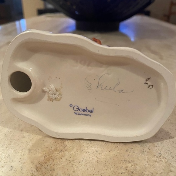 Hummel Ride Into Christmas - Picture 7 of 7